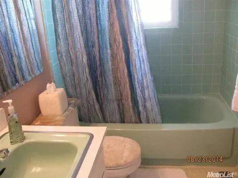 4404 Jan Dr, Carmichael, CA 95608 photo 12