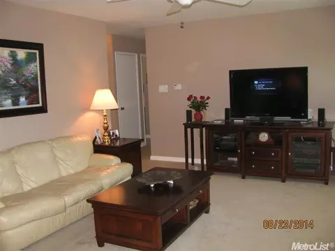 4404 Jan Dr, Carmichael, CA 95608 photo 6