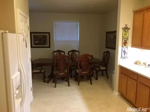 1704 Garibaldi Ct, Modesto, CA 95358 photo 3