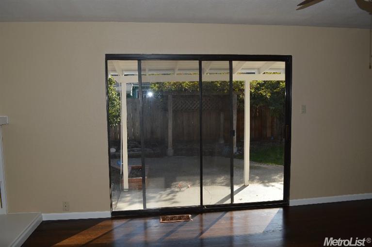 1128 E Alameda St, Manteca, CA 95336 photo 7