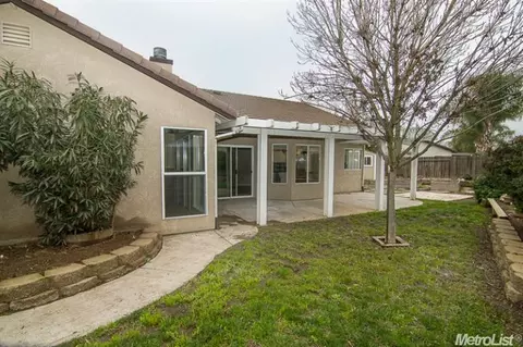 7429 Chris Albert Ct, Hughson, CA 95326 photo 20