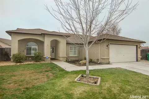 7429 Chris Albert Ct, Hughson, CA 95326 photo 2