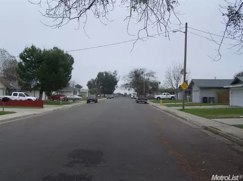 25 E Wallis Ave, Gustine, CA 95322 photo 15