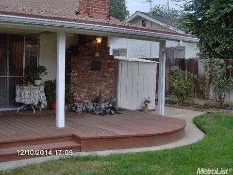 1704 Crestview Dr, Modesto, CA 95355 photo 9