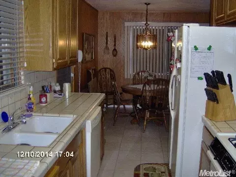 1704 Crestview Dr, Modesto, CA 95355 photo 2