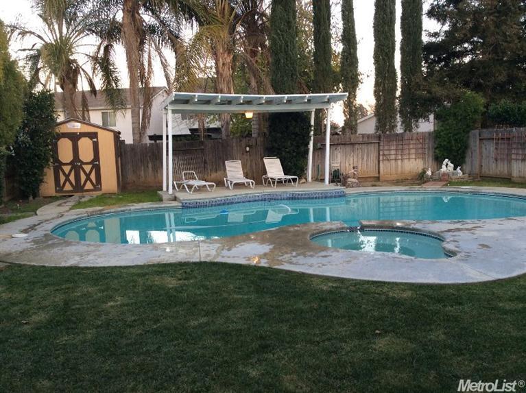 342 Goshawk, Patterson, CA 95363 photo 24