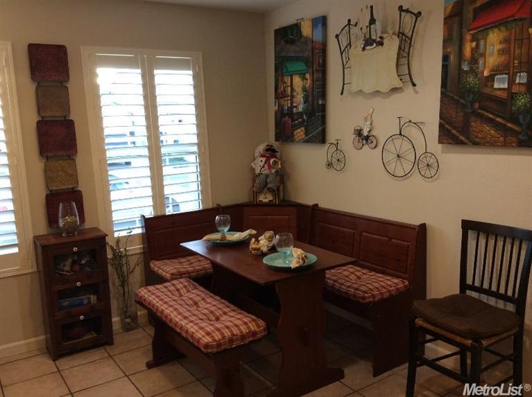 342 Goshawk, Patterson, CA 95363 photo 4
