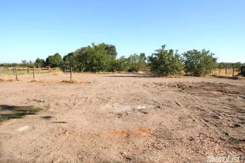 1449 Crawford, Modesto, CA 95357 photo 19