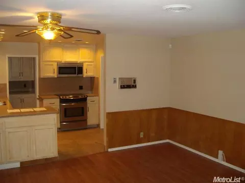 2337 Edgebrook Dr, Modesto, CA 95354 photo 5