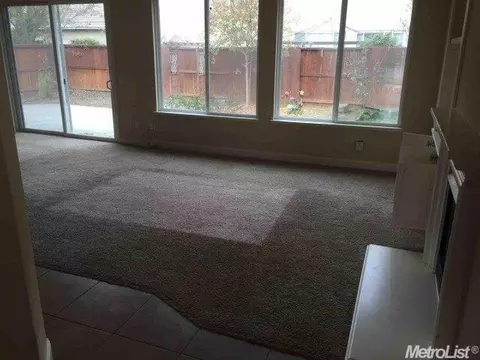 2057 Holt Dr, Lodi, CA 95242 photo 4