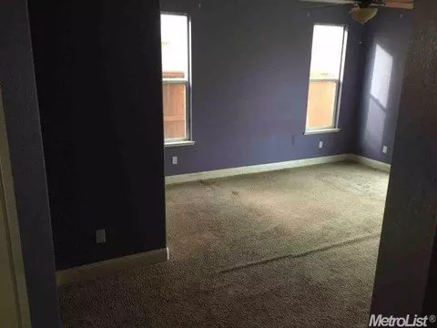 2057 Holt Dr, Lodi, CA 95242 photo 9