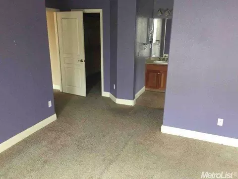 2057 Holt Dr, Lodi, CA 95242 photo 10