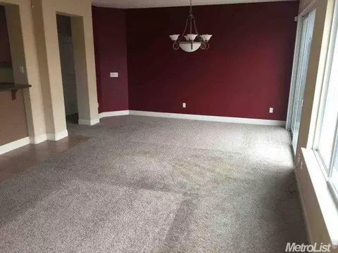 2057 Holt Dr, Lodi, CA 95242 photo 5