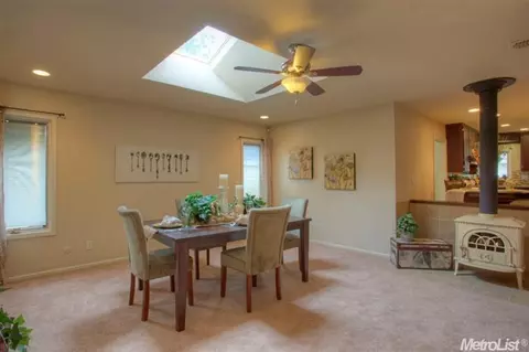 2251 Van Ufford Ln, Carmichael, CA 95608 photo 8