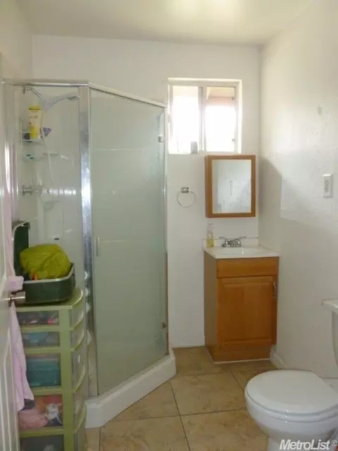 904 Hawthorne Ave, Modesto, CA 95350 photo 17