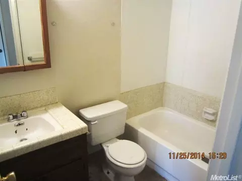 1000 W Union St, Modesto, CA 95356 photo 10