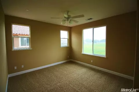 1472 Field Dr, Turlock, CA 95380 photo 15