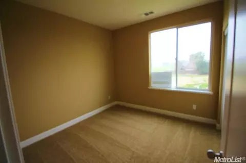 1472 Field Dr, Turlock, CA 95380 photo 12