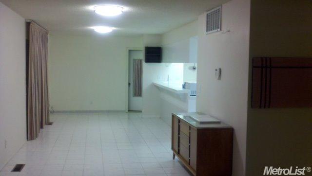 907 Oeste Dr, Davis, CA 95616 photo 7