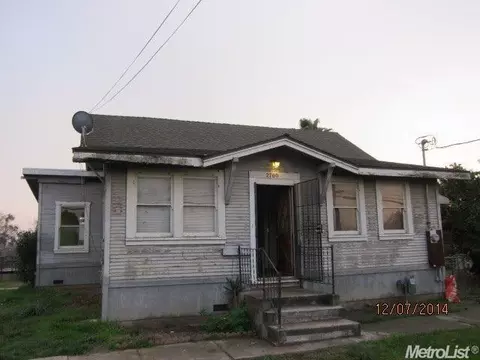 2700 Paradise Rd, Modesto, CA 95358 photo 1