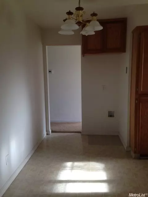1705 Loughborough Dr, Merced, CA 95348 photo 9