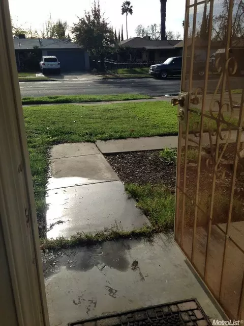 1705 Loughborough Dr, Merced, CA 95348 photo 12
