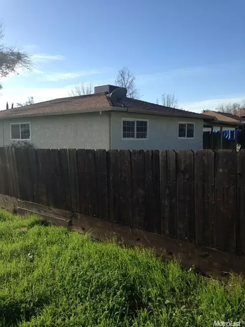 1705 Loughborough Dr, Merced, CA 95348 photo 5