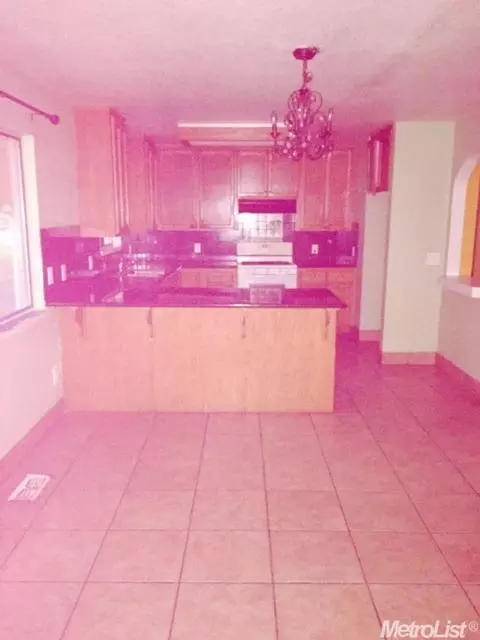 18887 E Kettleman Ln, Lodi, CA 95240 photo 7