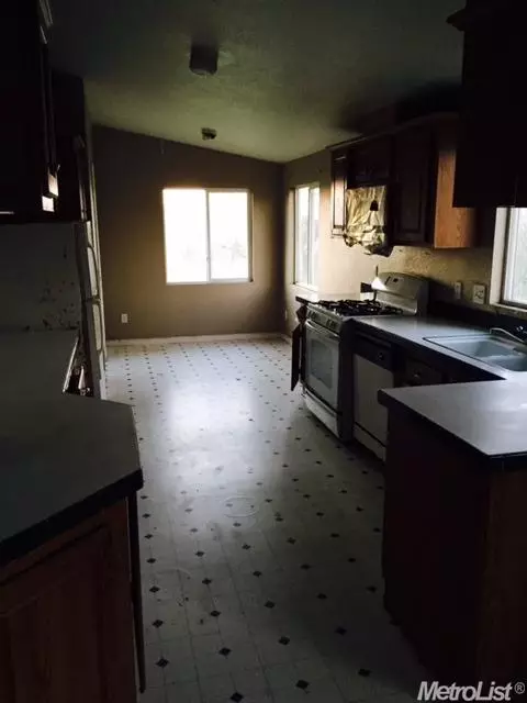 18887 E Kettleman Ln, Lodi, CA 95240 photo 10