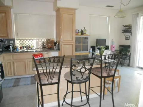 2345 Fallwater Ln, Carmichael, CA 95608 photo 3