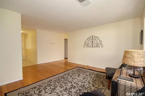1413 Buckeye, Davis, CA 95616 photo 5