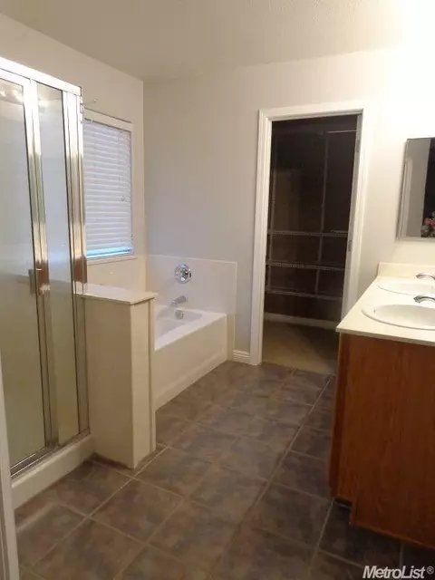 10863 N Ivoryton Way, Mather, CA 95655 photo 8