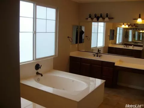 3820 Ruffed Grouse Ln, Modesto, CA 95355 photo 17
