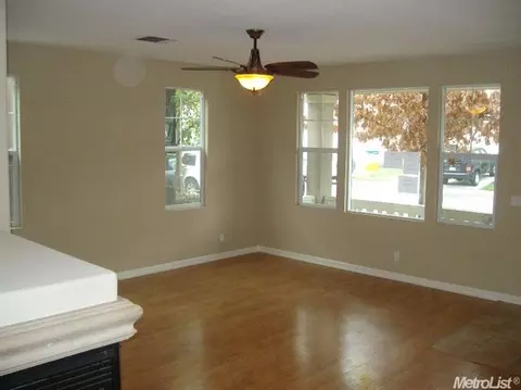 3820 Ruffed Grouse Ln, Modesto, CA 95355 photo 2