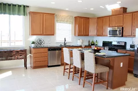 4913 Webber Ct, Merced, CA 95348 photo 4