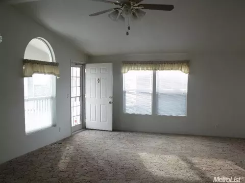 1400 Meredith Ave #42, Gustine, CA 95322 photo 9