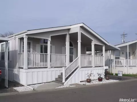 1400 Meredith Ave #42, Gustine, CA 95322 photo 2
