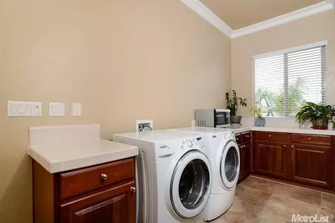 9361 Stablegate Rd, Wilton, CA 95693 photo 18
