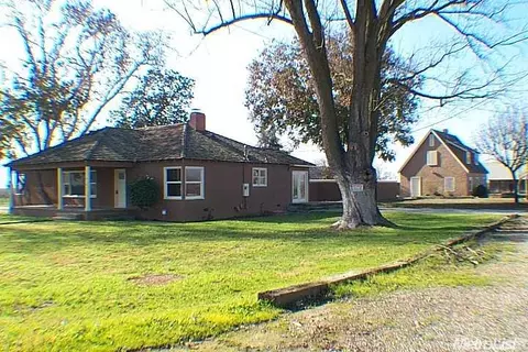 601 S Indiana, Modesto, CA 95357 photo 1