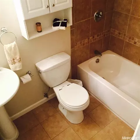 28 E Wallis Ave, Gustine, CA 95322 photo 10