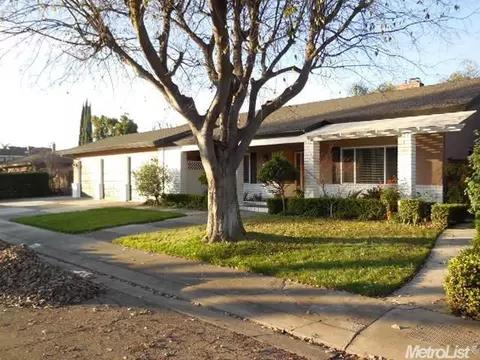 2605 Pinot Ln, Modesto, CA 95356 photo 2