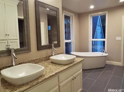 1237 Sycamore Ave, Modesto, CA 95350 photo 19