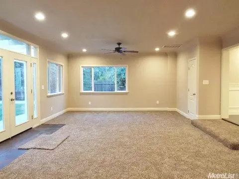 1237 Sycamore Ave, Modesto, CA 95350 photo 13