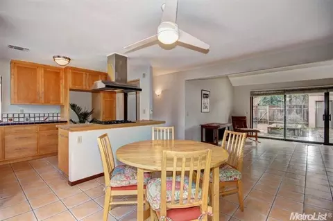 2419 Rivendell Ln, Davis, CA 95616 photo 9