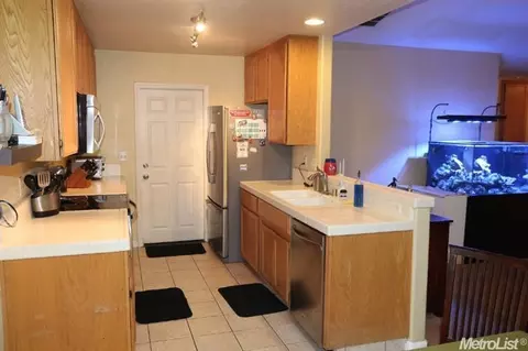 346 Culbertson Dr, Lodi, CA 95240 photo 5