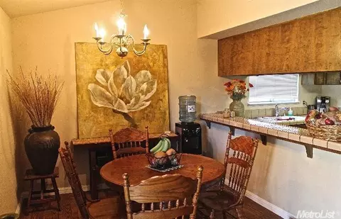 411 W Central Ave, Tracy, CA 95376 photo 3