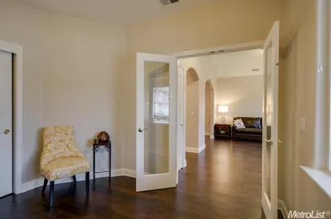 3724 Gaviota Pl, Davis, CA 95618 photo 4