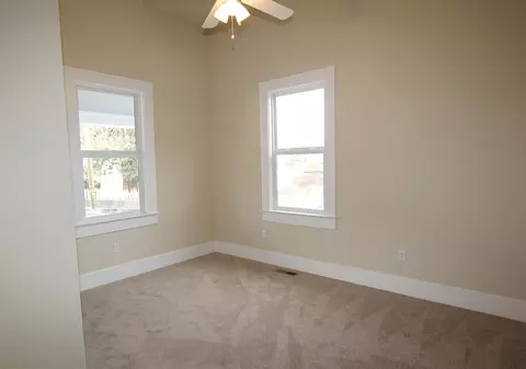 138 Center St, Jackson, CA 95642 photo 10