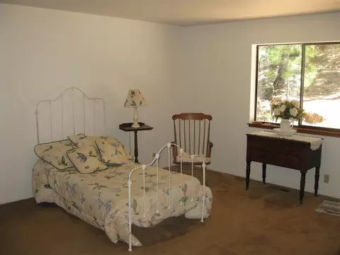 19580 Clinton Rd, Jackson, CA 95642 photo 5