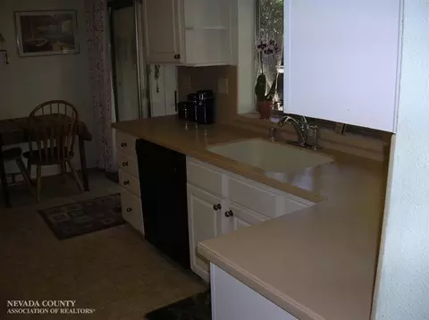 Undisclosed, Grass Valley, CA 95949 photo 12